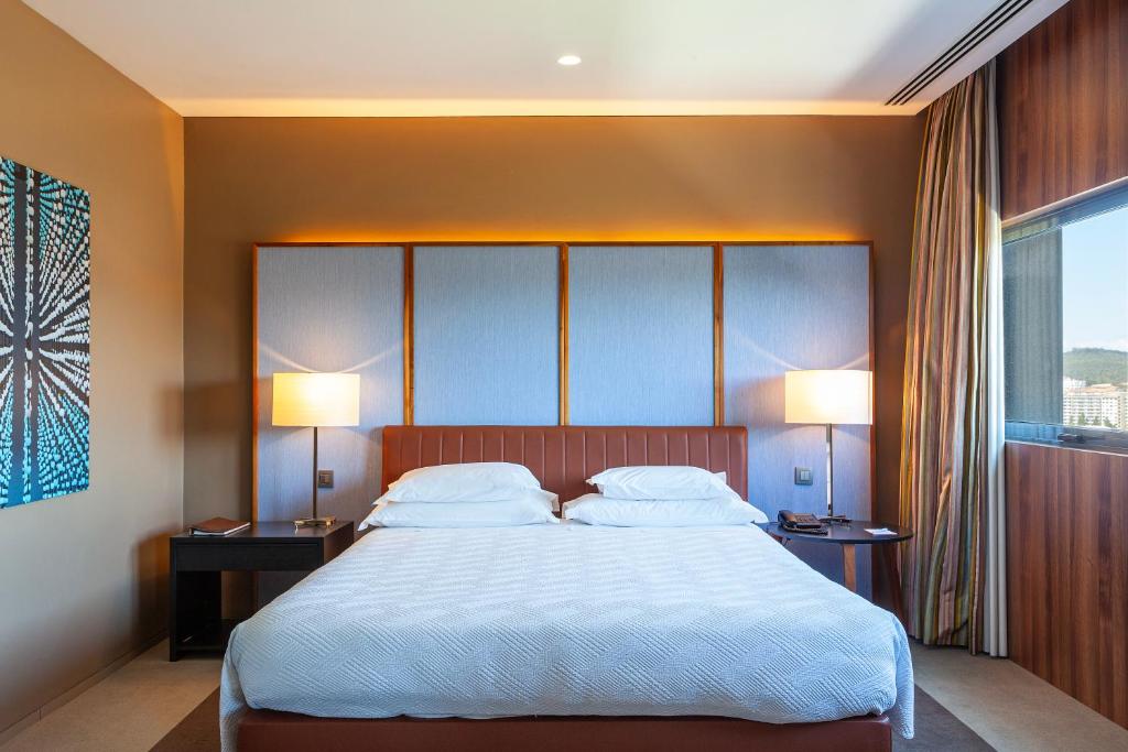 Hotel de Guimaraes Business & SPA - Resim 41