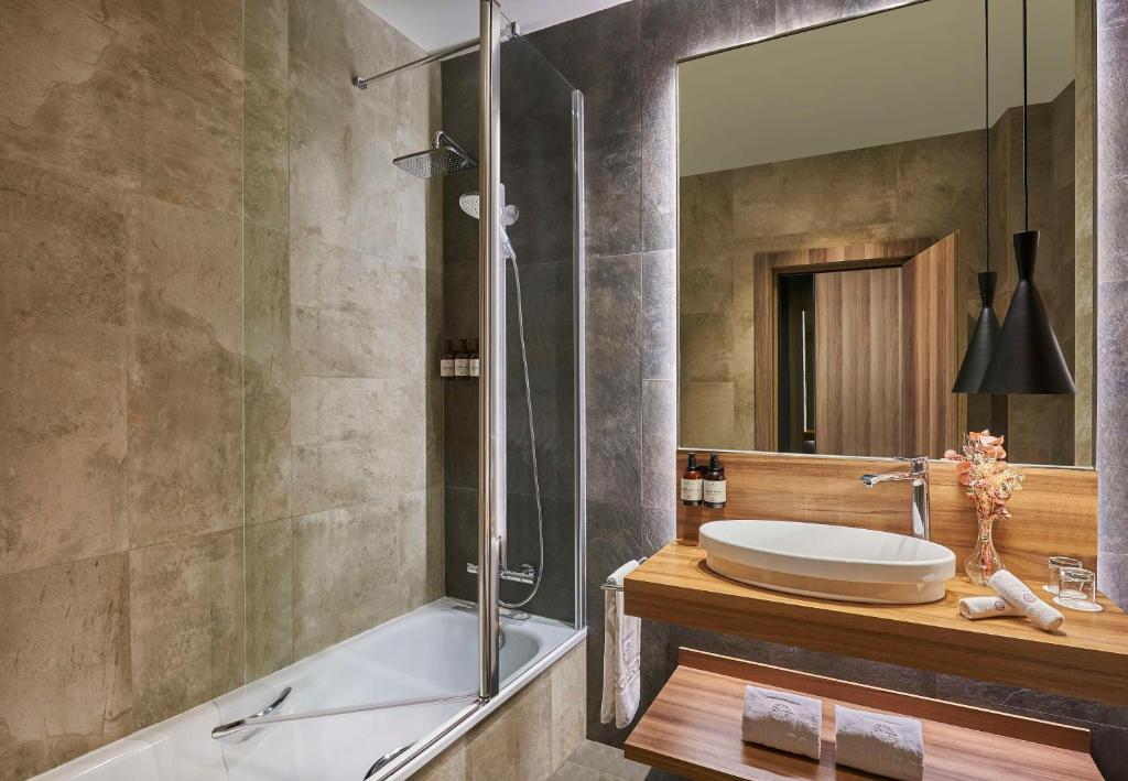 NH Collection Madrid Gran Vía - Resim 21