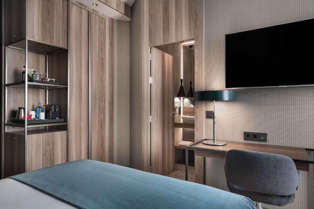 NH Collection Madrid Gran Vía - 17