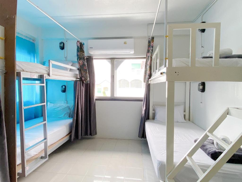 Remember at Phuket Town Hostel - Resim 20