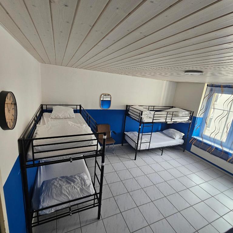 PopUp Hostel TrainStation Zürich HB - Resim 5