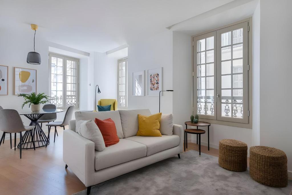 Χώρος καθιστικού στο Luxury 2 bedroom Plaza Alcantara