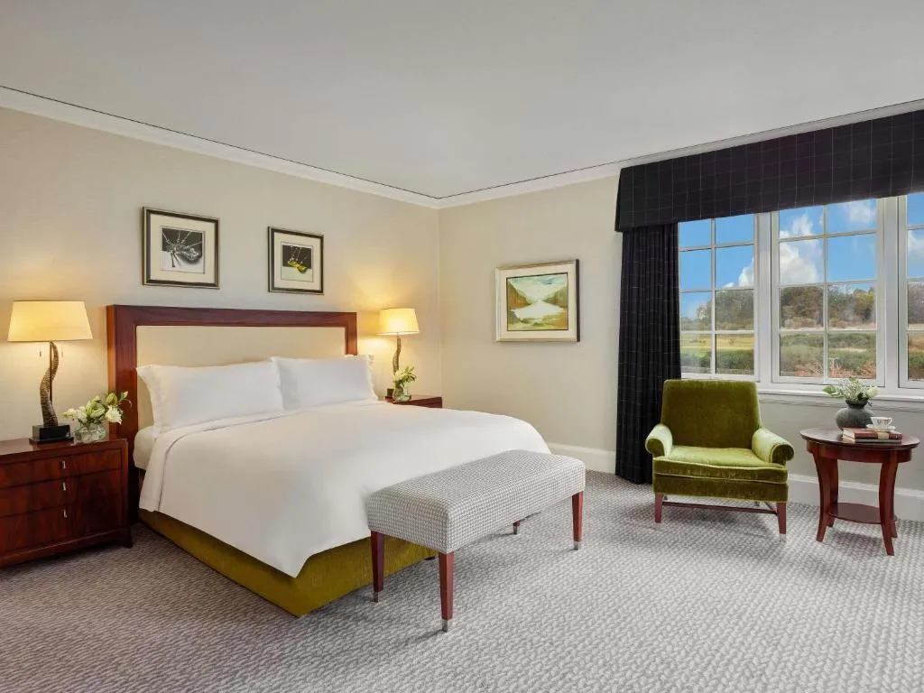 Executive King Suite