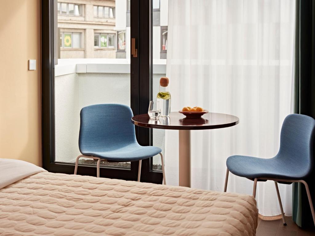 Numa Stuttgart Rotebühlplatz - Resim 26