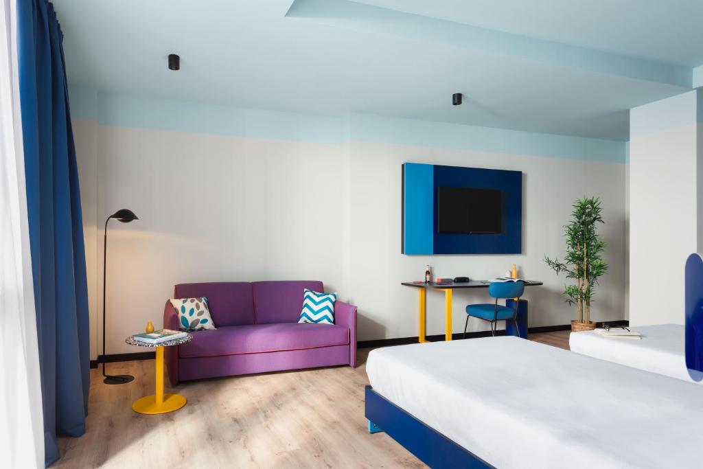 CX Naples Centrale - Resim 34