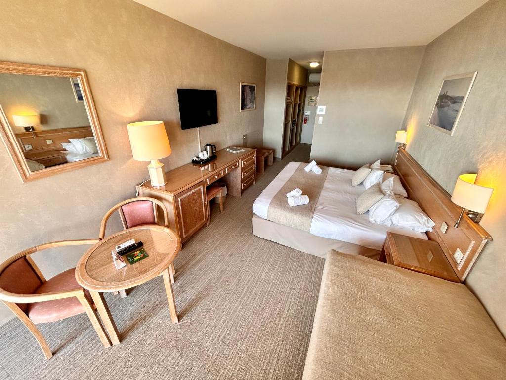 Hôtel La Pinède - 6