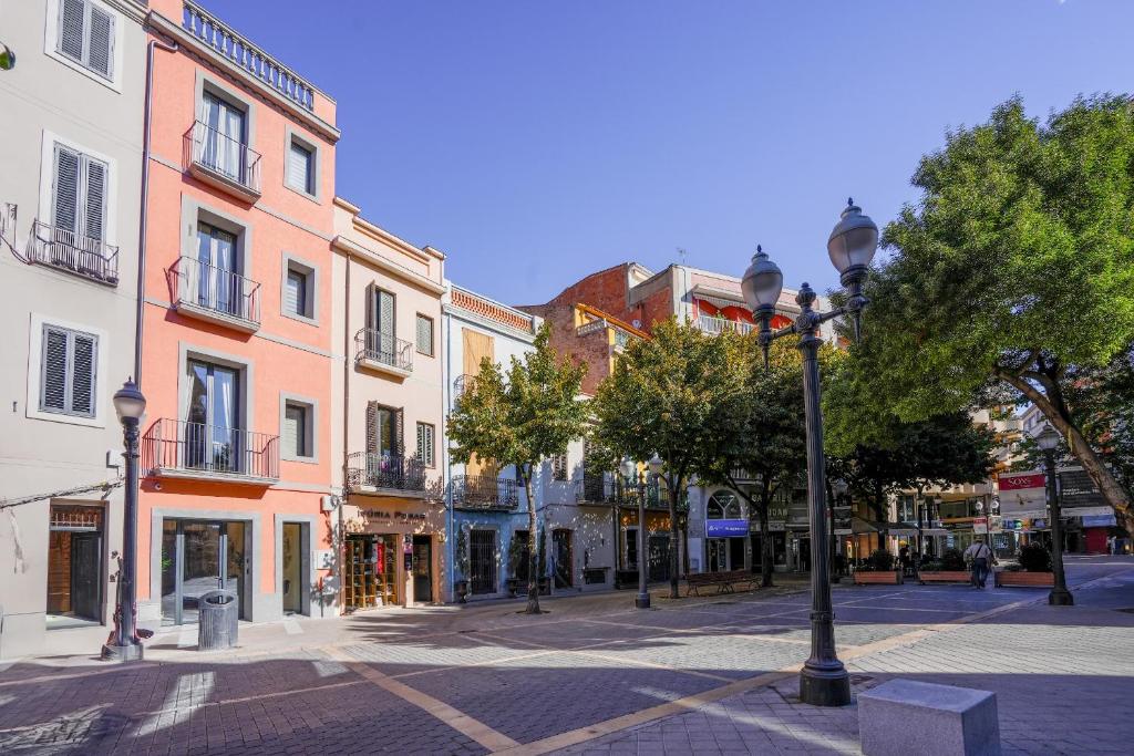 Το κτήριο όπου στεγάζεται  το ξενοδοχείο διαμερισμάτων