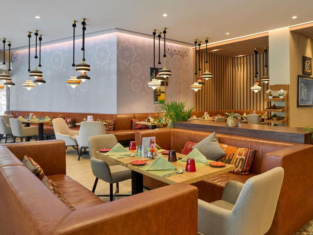 Aparthotel Adagio Dubai Deira - Resim 42