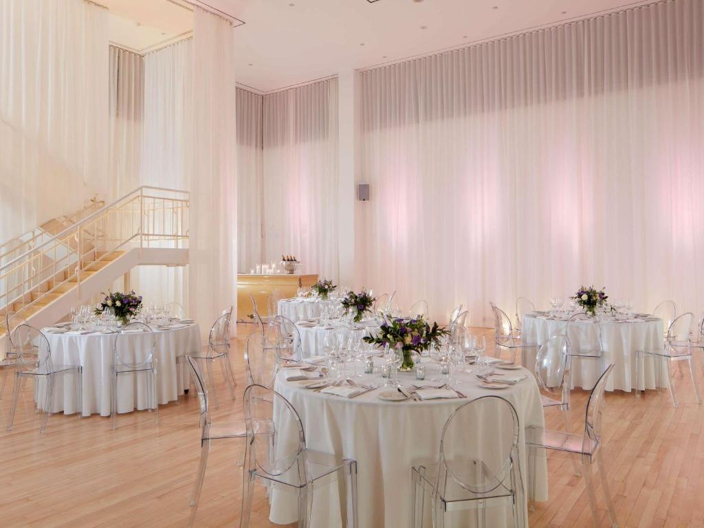 Sanderson London - Resim 33