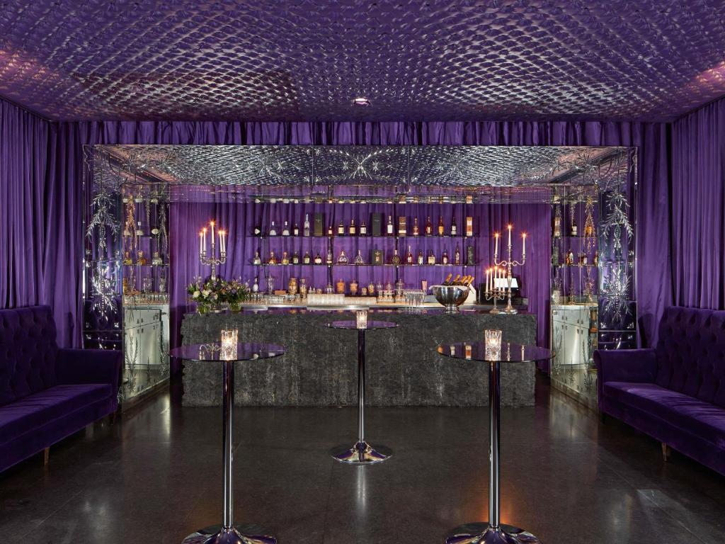 Sanderson London - Resim 35