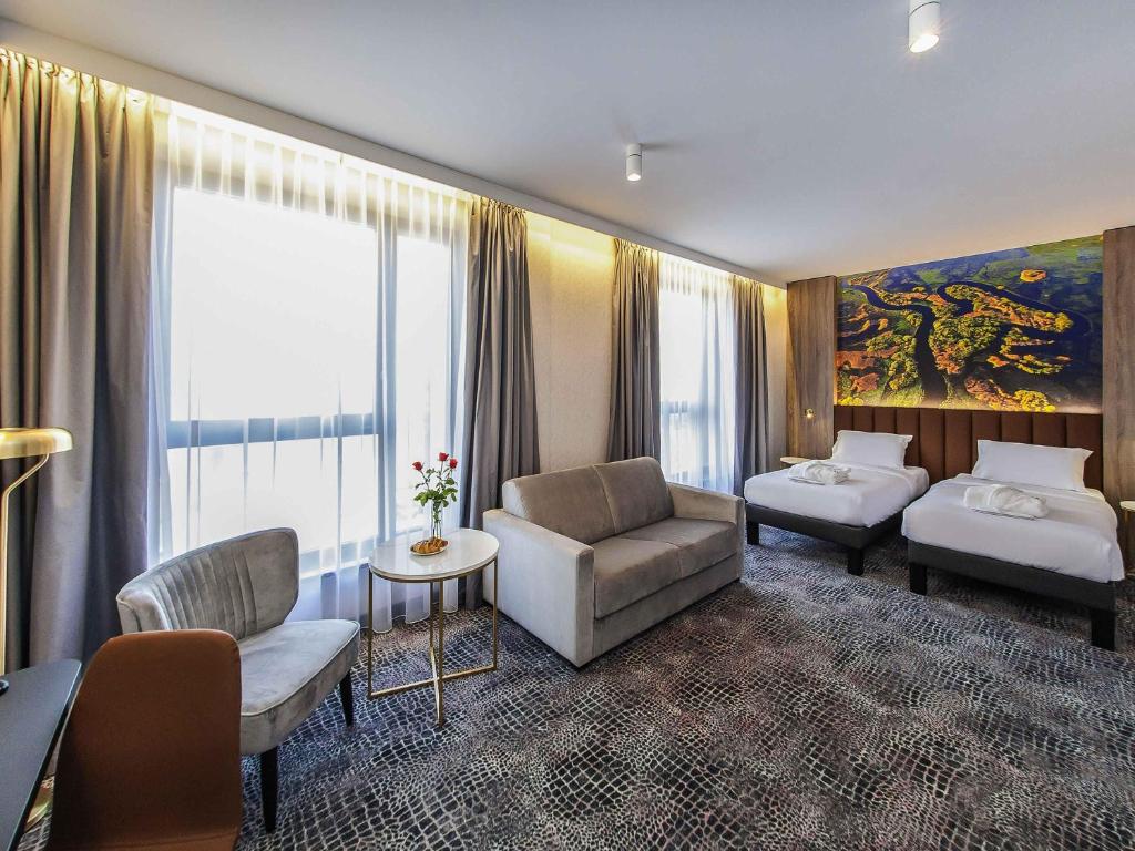 
Twin Privilege Room with Sofa Bed
