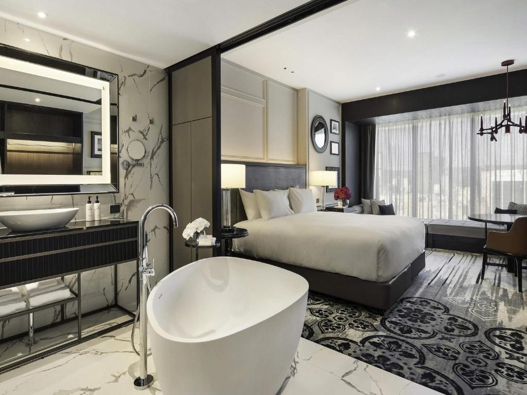 Sofitel Adelaide - Resim 11