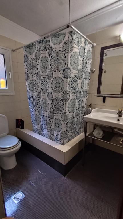 Near Airport And metropolitan Artemis George Cozy Home - 2