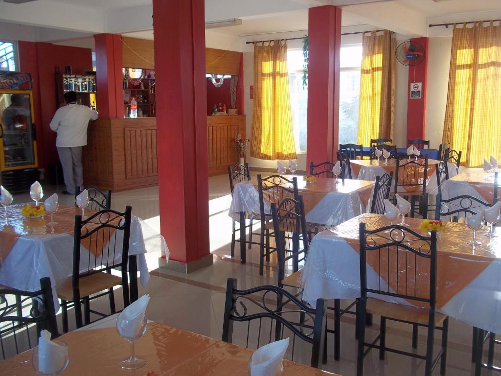 Restaurace v ubytování Sun & Earth Villa