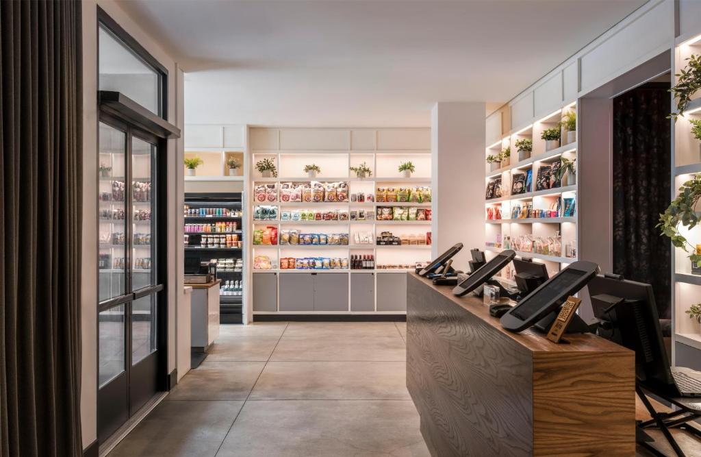 Arlo SoHo photo