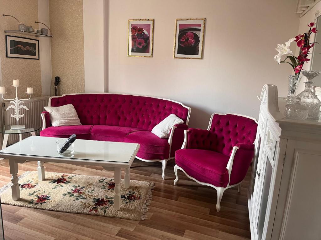 Χώρος καθιστικού στο TARA Lux