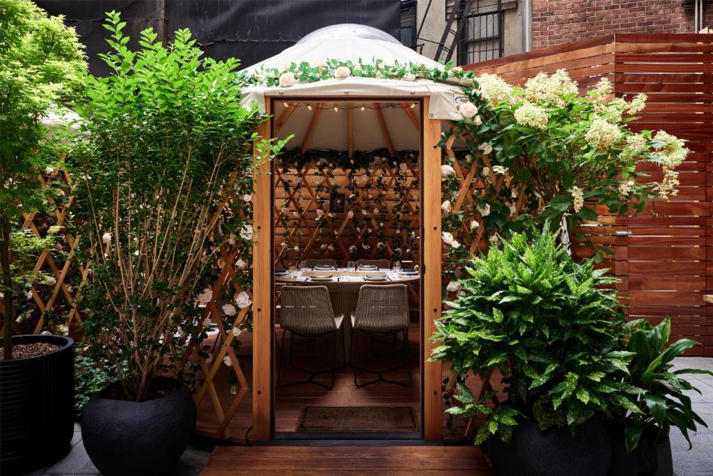 Arlo SoHo photo