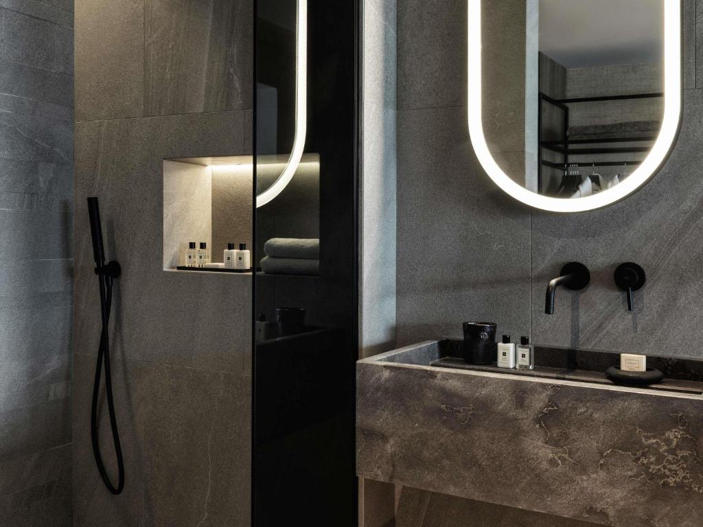 NIKO Seaside Resort MGallery - 9