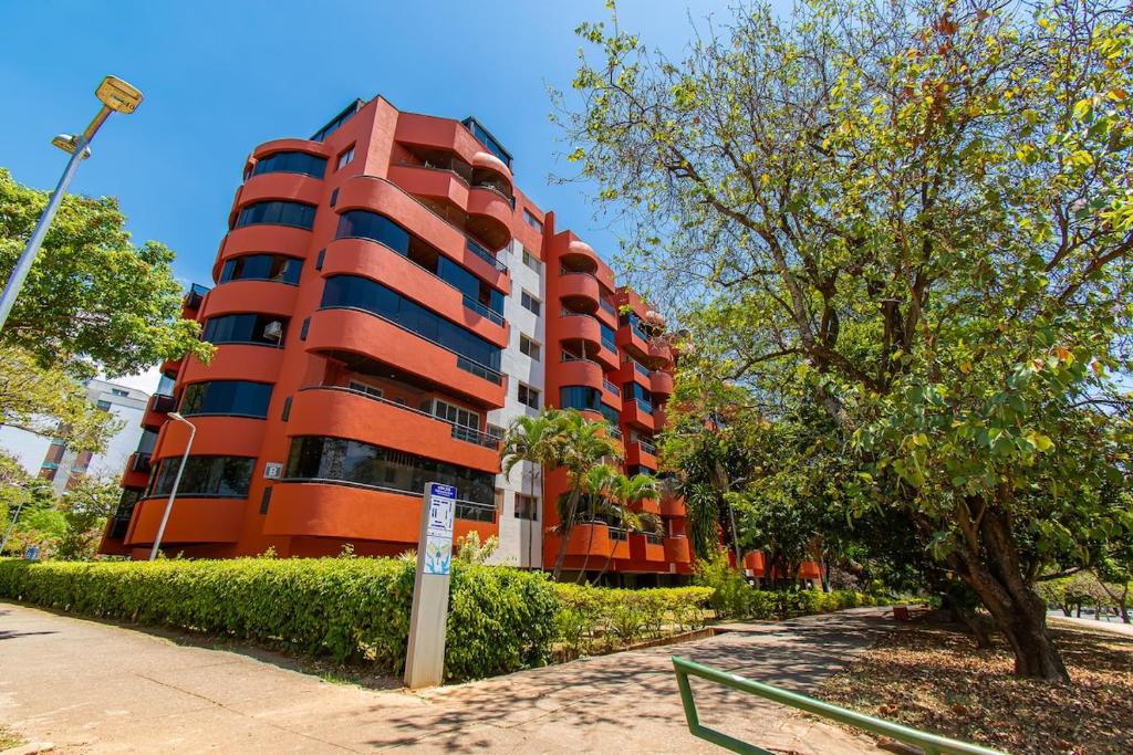 Το κτήριο όπου στεγάζεται  το διαμέρισμα