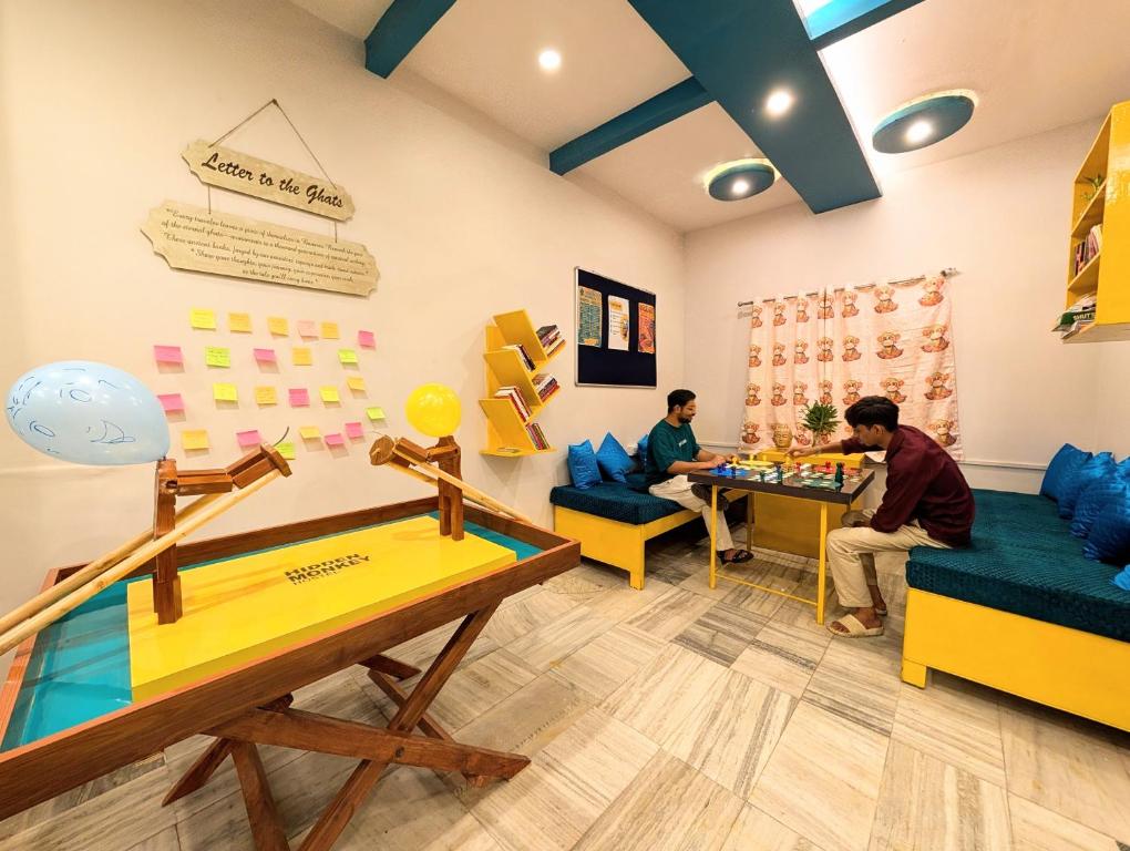 Posezení v ubytování Hidden Monkey Hostel, Chet Singh Ghat, Varanasi