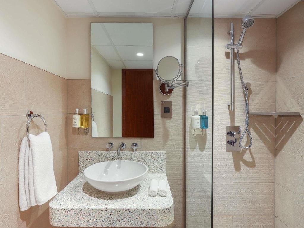 Queen Elizabeth 2 Hotel - Resim 36