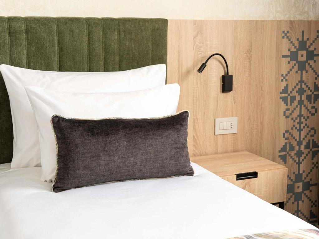 Mercure Conacul Cozieni - Resim 17