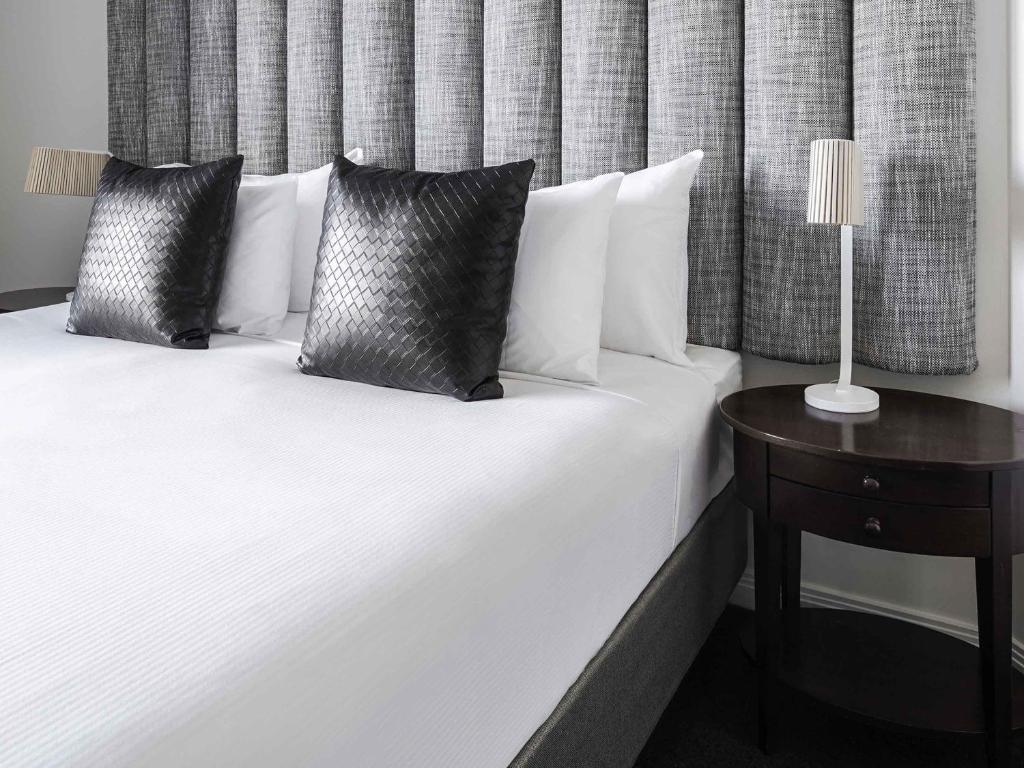 Mantra on Russell - Resim 12