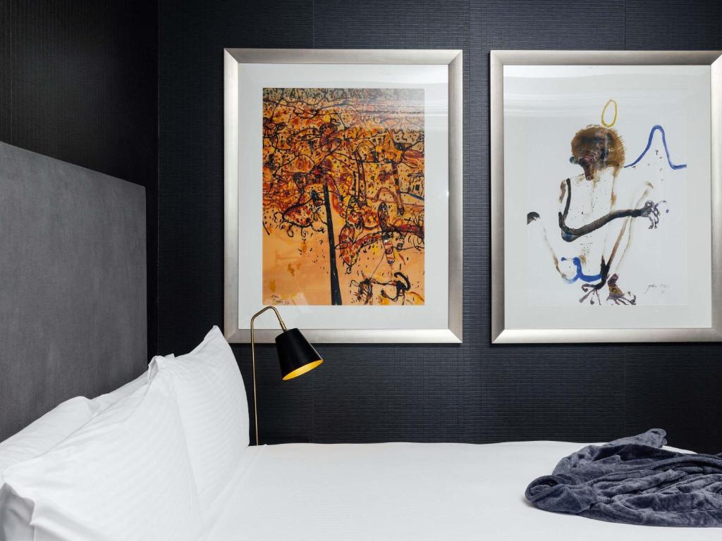 The Olsen Melbourne Art Series - Resim 44