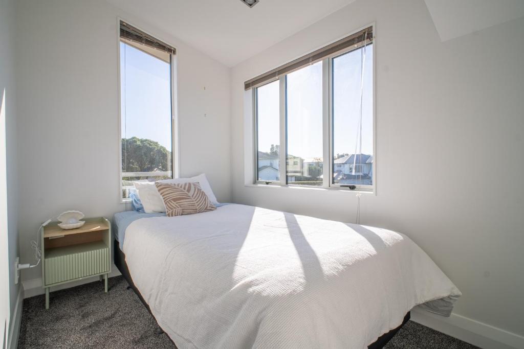 Seaview Home in Khandallah - Resim 10