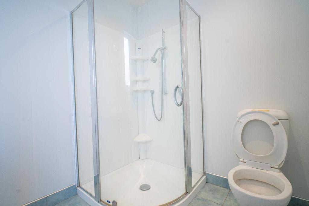 Seaview Home in Khandallah - Resim 20