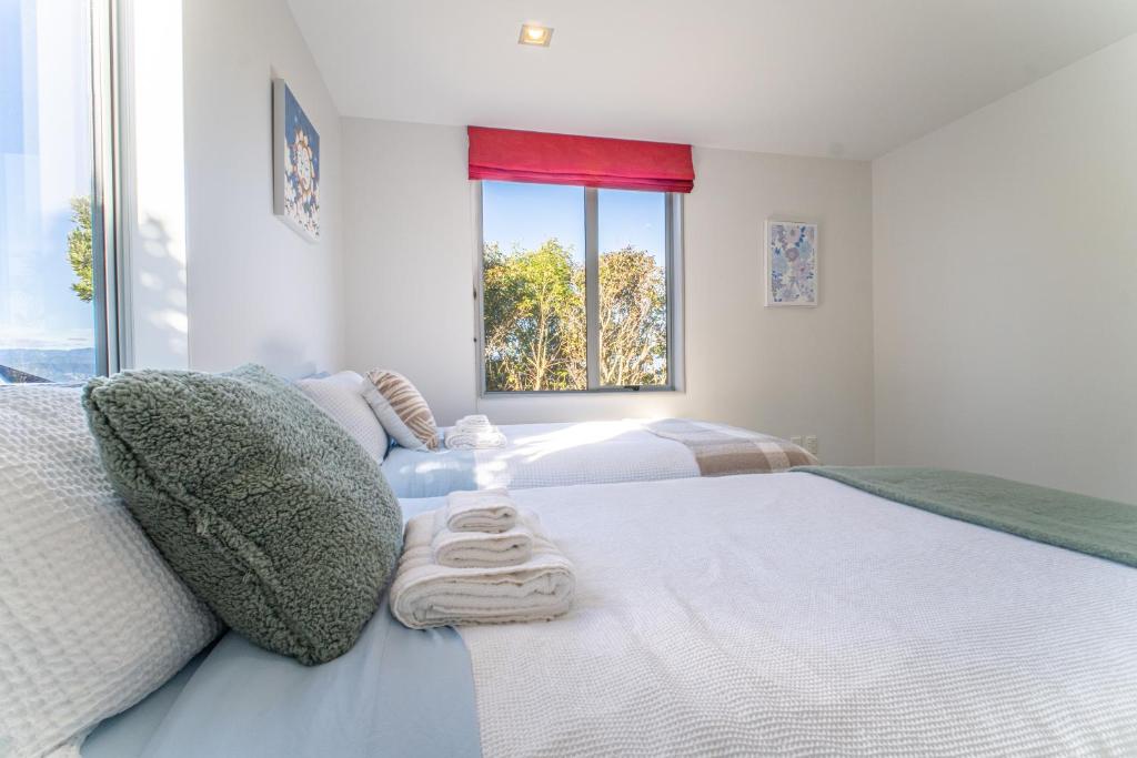 Seaview Home in Khandallah - Resim 22