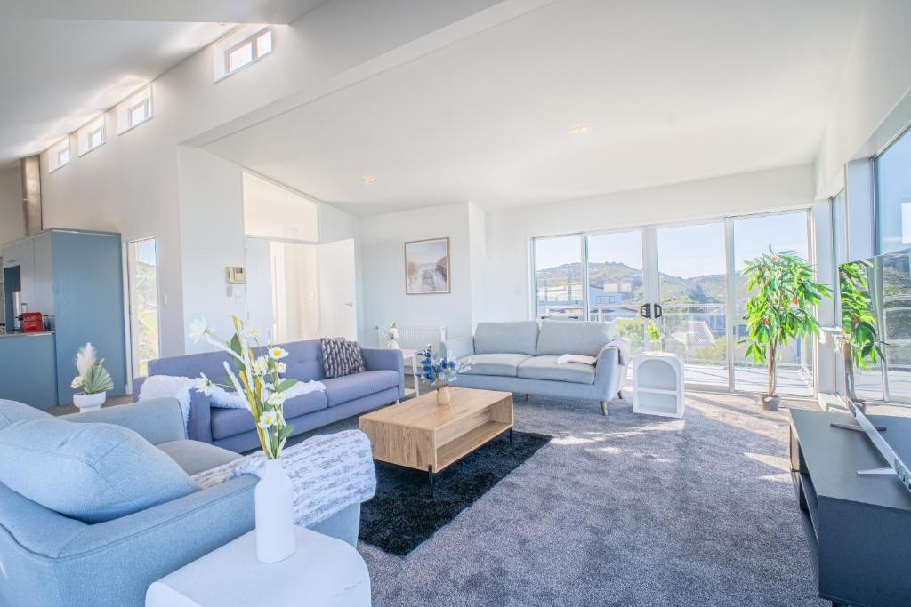 Seaview Home in Khandallah - Resim 31