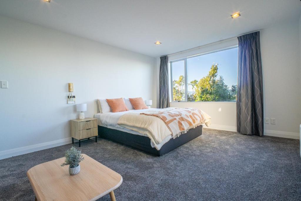 Seaview Home in Khandallah - Resim 30