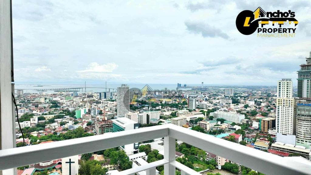 Γενική άποψη της πόλης Σεμπού ή θέα της πόλης από  αυτό το ξενοδοχείο διαμερισμάτων