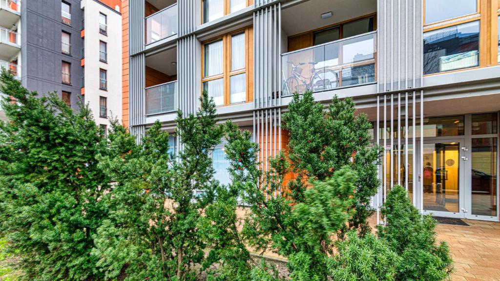 Maya's Flats & Resorts 24 - Hollywood - Resim 34