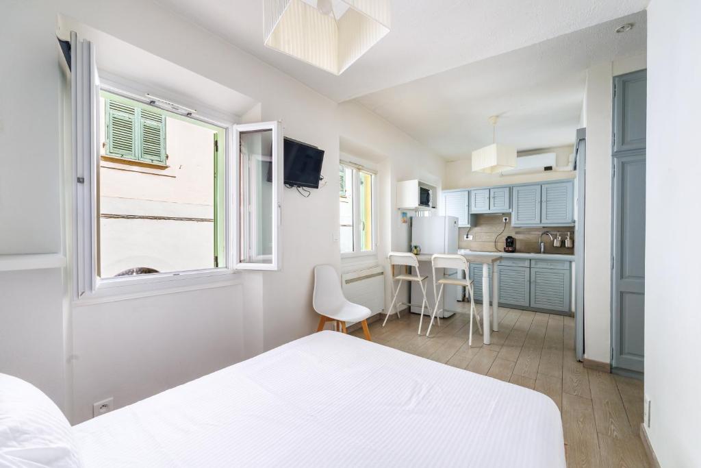Η κουζίνα ή μικρή κουζίνα στο MARNE - Cosy studio in Menton