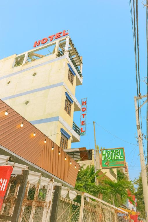 Το κτήριο όπου στεγάζεται  το ξενοδοχείο