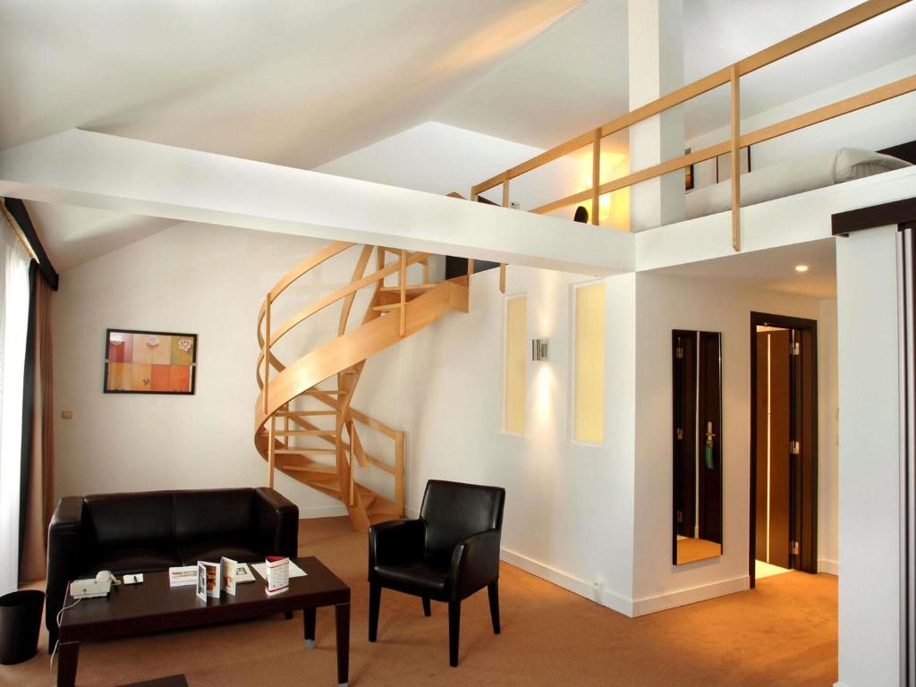 Hotel des Colonies Brussels by Mercure - Resim 12