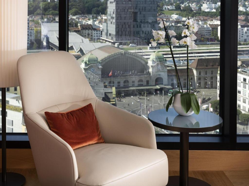 Mövenpick Hotel Basel - Resim 17