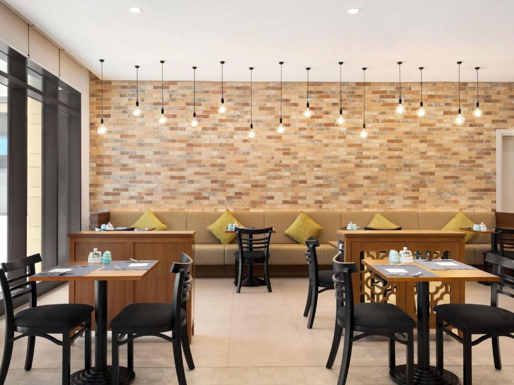 ibis Styles Dubai Gold District - Resim 27