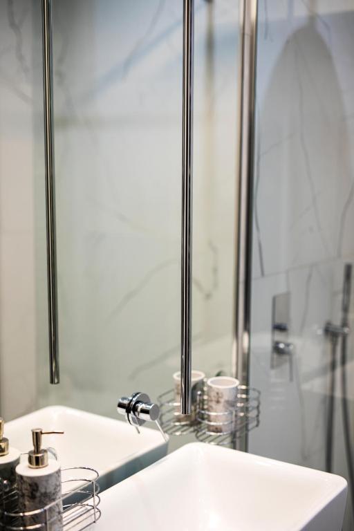 Maya's Flats & Resorts 44 - 3 rooms apartment on C - 14