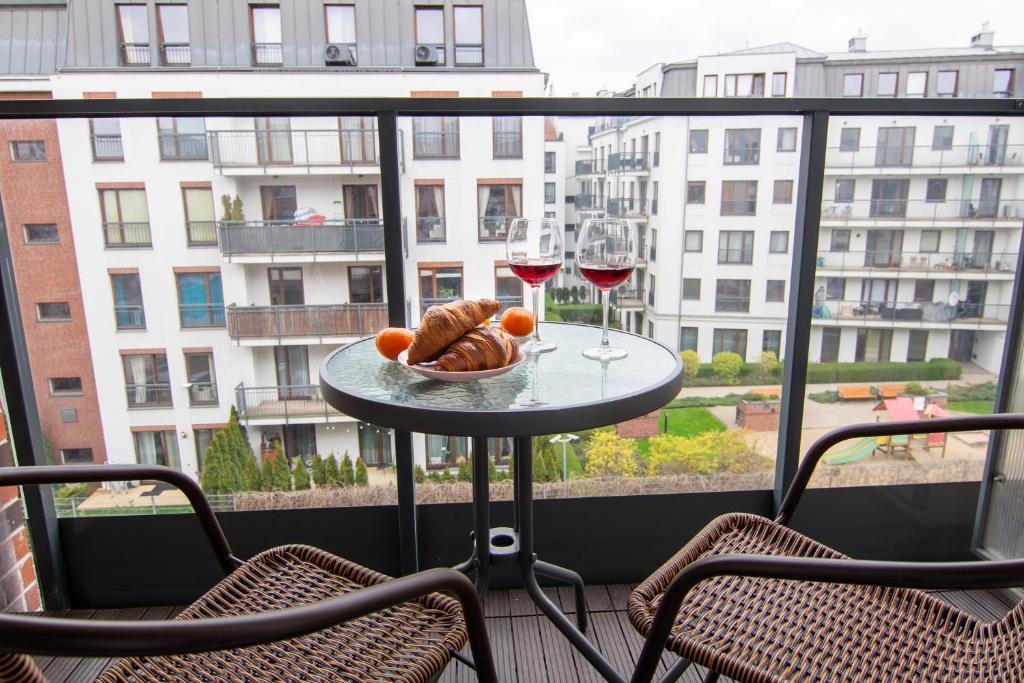 Maya's Flats & Resorts 48 - Szafarnia - 16