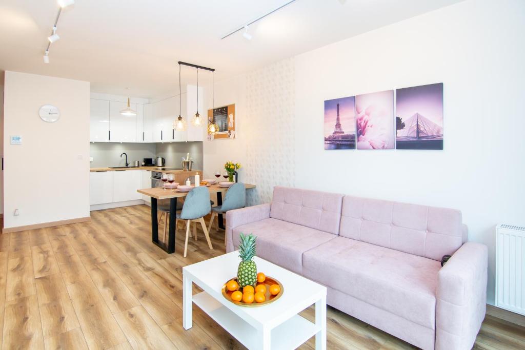 Maya's Flats & Resorts 48 - Szafarnia - 3