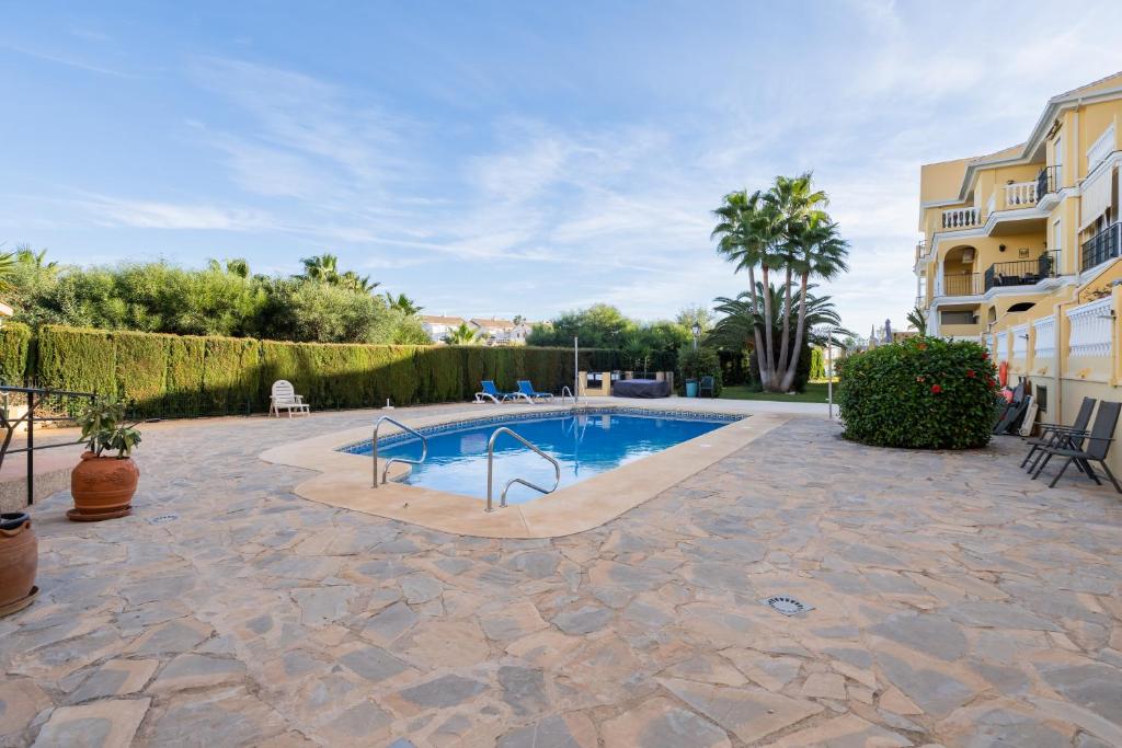 Apartamento con Jardín en el Faro