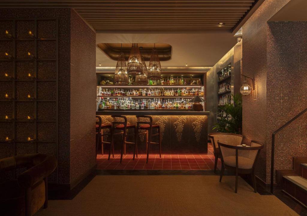 St. James' Court, A Taj Hotel, London - Resim 14