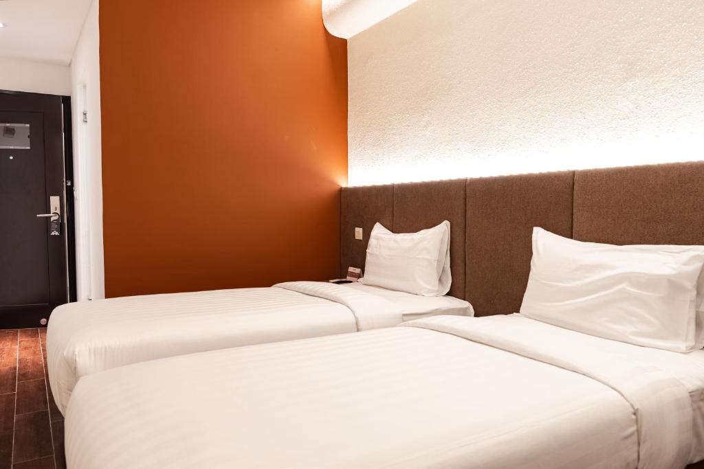 Omar Hotel - Deluxe Twin Room