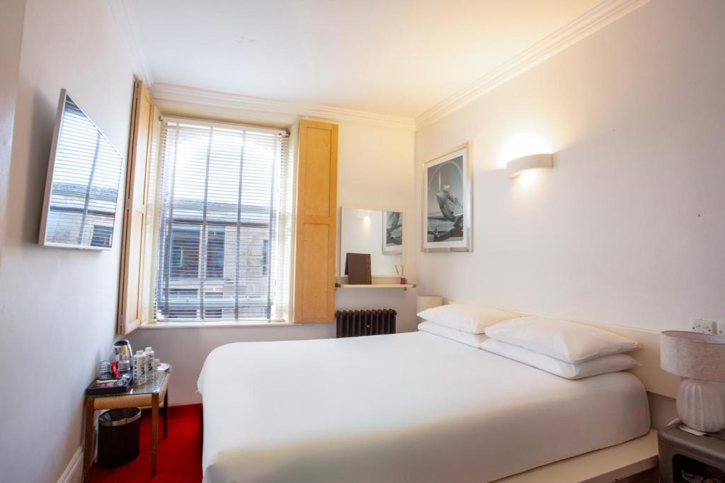 Kellys Hotel - Resim 40