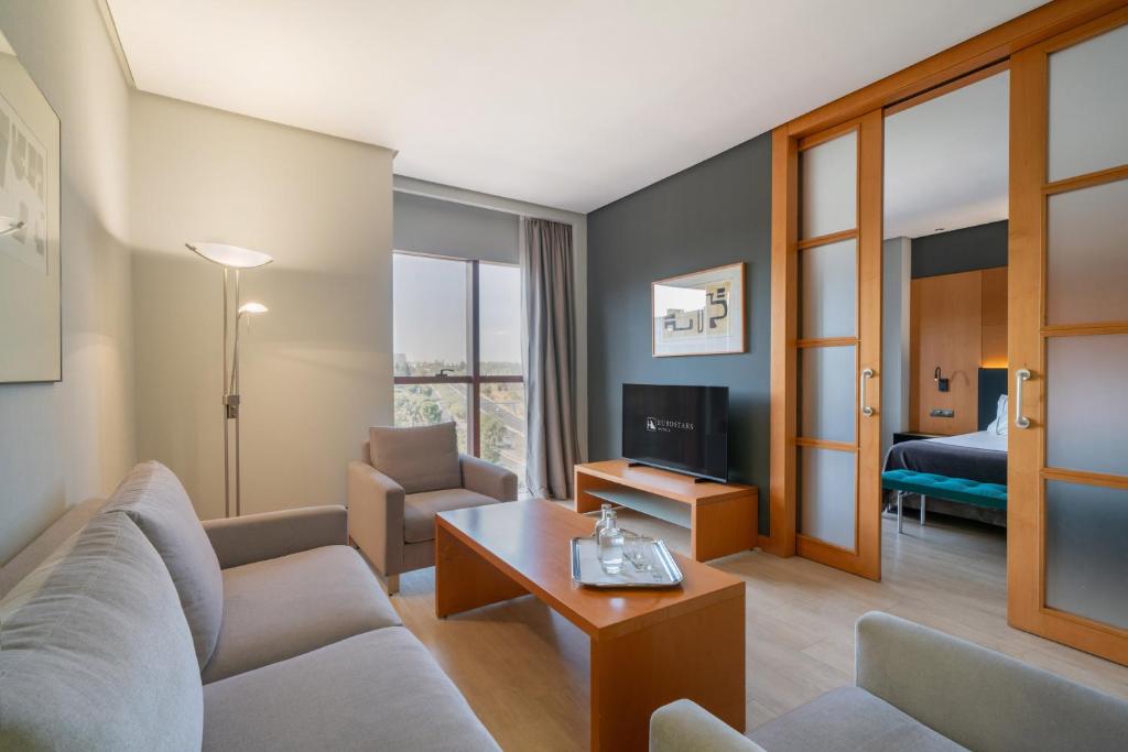 Eurostars Puerta Madrid - Resim 5