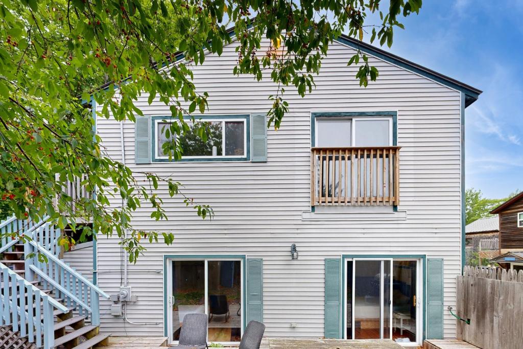 Budova, kde se prázdninový dům nachází