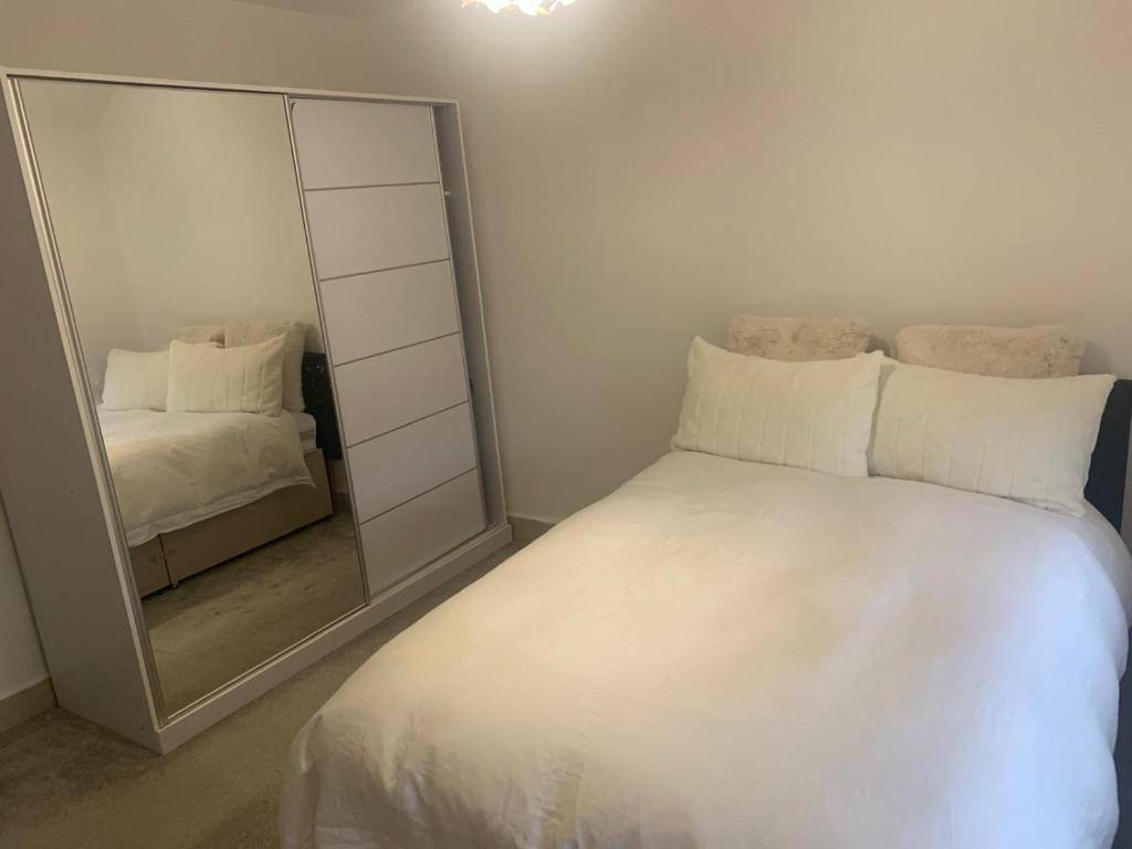 Gallery image of Cozy Room in Peaceful Home in Cheadle Hulme